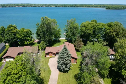 16 Thicketwood Place, Ramara, ON L0K 1B0