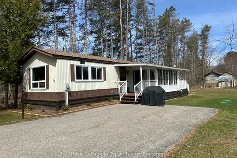 5263 Elliott Side Road, Tay, ON L4R 4K3