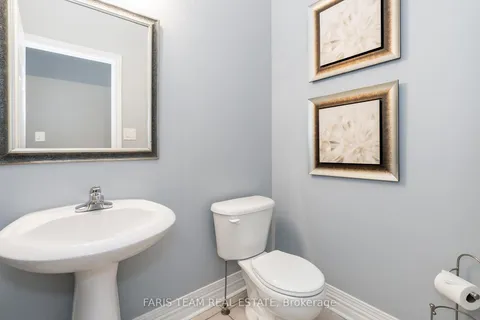 54 Parisian Crescent, Barrie, ON L4N 0Y9