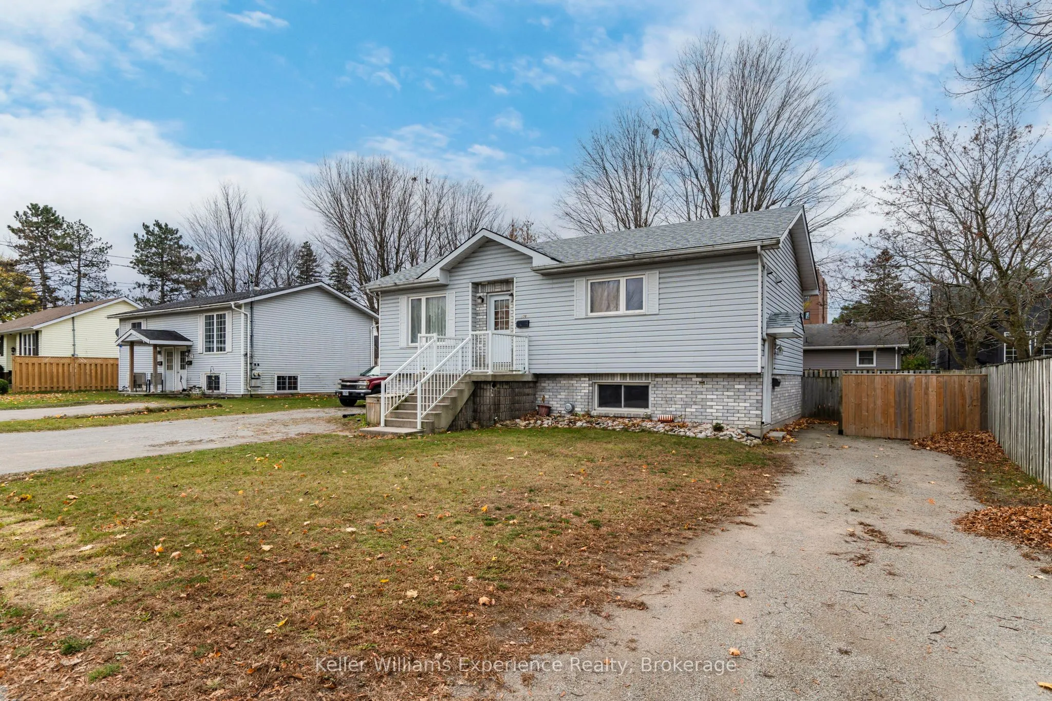 538 NELSON Street, Midland, ON L4R 4W3