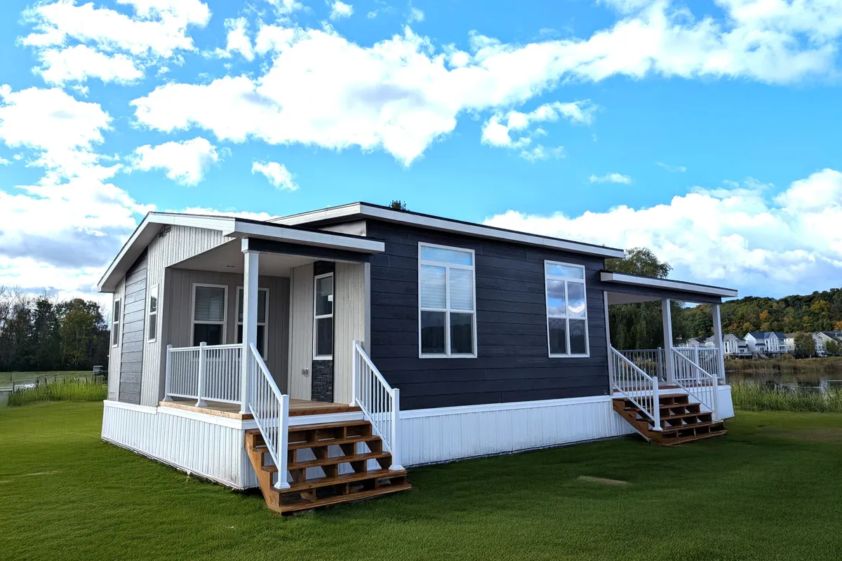 3282 Ogdens Beach Road, ON L9S 2K6