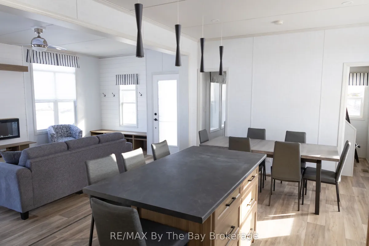 3282 Ogdens Beach Road, ON L9S 2K6