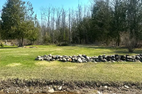 131 A Rail Trail Drive, Oro-Medonte, ON L0L 1T0