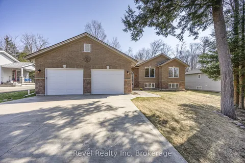 89 TROUT Lane, Tiny, ON L9M 0J1