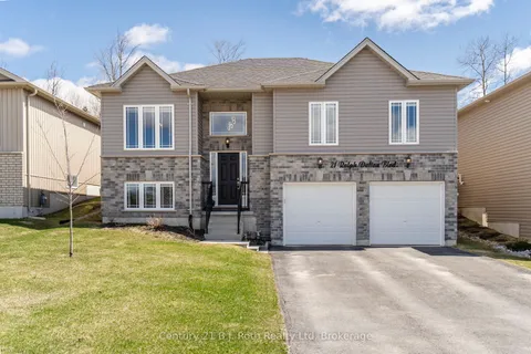 21 Ralph Dalton Boulevard, Tay, ON L0K 2A0