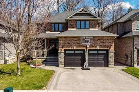 99 JEWEL HOUSE Lane, Barrie, ON L4N 5X1