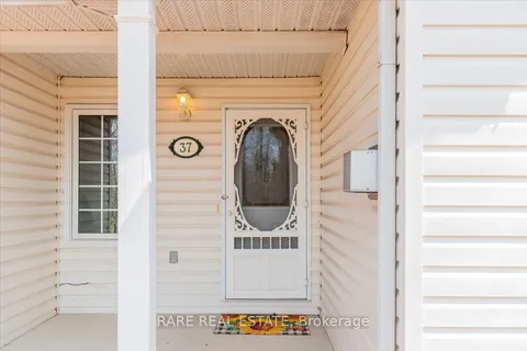 37 Boyd Crescent, Oro-Medonte, ON L0K 1N0