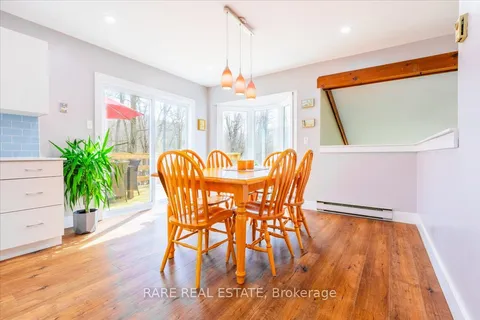 32 Oneida Avenue, Oro-Medonte, ON L0K 1E0