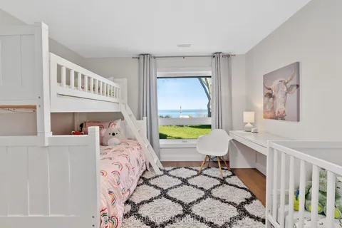 2371 Lakeshore Road, Oro-Medonte, ON L0L 1T0