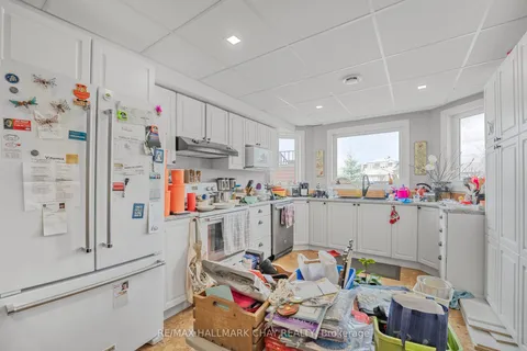 11 Watson Court, Orillia, ON L3V 7S5