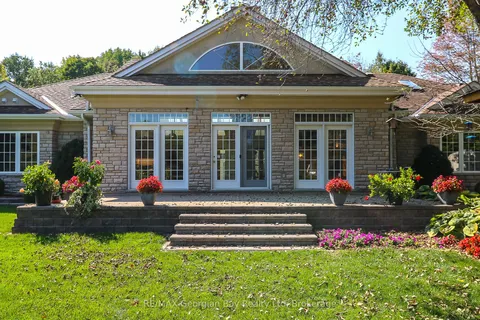 326 BLUEBERRY MARSH Road, Oro-Medonte, ON L4R 4K3