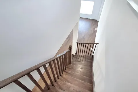 67 Wheatfield Road, Barrie, ON L9J 0T4