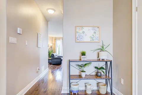 77 Graihawk Drive, Barrie, ON L4N 6G7
