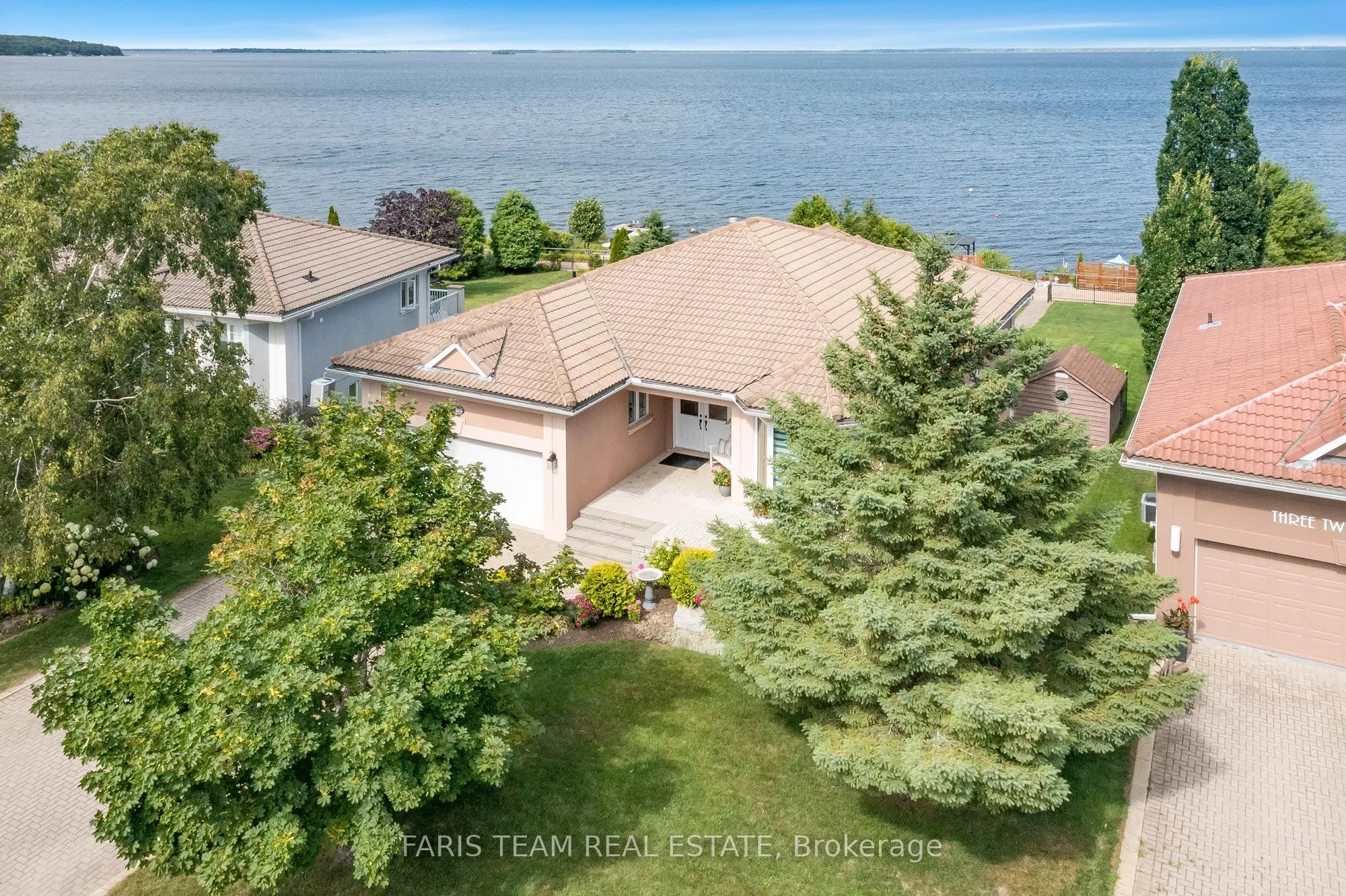 325 Aberdeen Boulevard, Midland, ON L4R 5M9