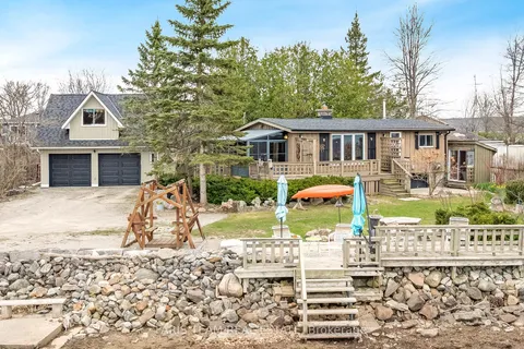 4 Schooner Lane, Tay, ON L0K 2C0