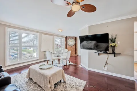 7 Coles Street, Barrie, ON L4N 5W5