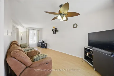 95 Athabaska Road, Barrie, ON L4N 8E9