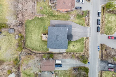 6 Dorothys Drive, Oro-Medonte, ON L0L 1T0