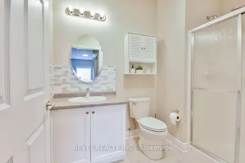 19 Leanne's Way, Orillia, ON L3V 8M1