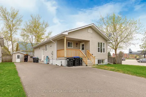 51 RAGLAN Street, Collingwood, ON L9Y 4Y6