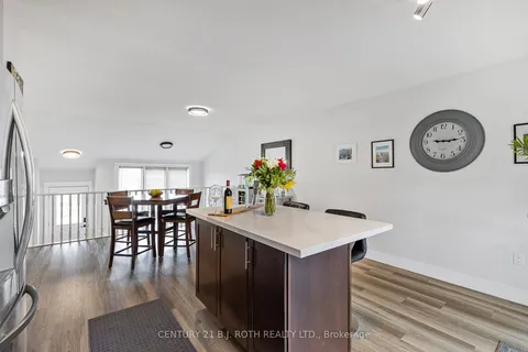11 Masters Drive, Barrie, ON L4M 6W4