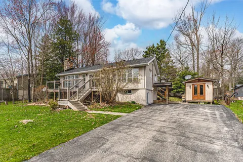 20 Sarna Drive, Tiny, ON L9M 0B3