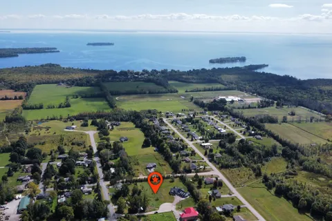 11 ferreira Road, Ramara, ON L3V 0M9