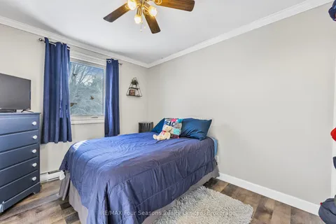 6184 County 9 Road, Clearview, ON L0M 1N0