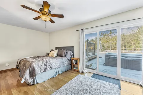 6184 County 9 Road, Clearview, ON L0M 1N0