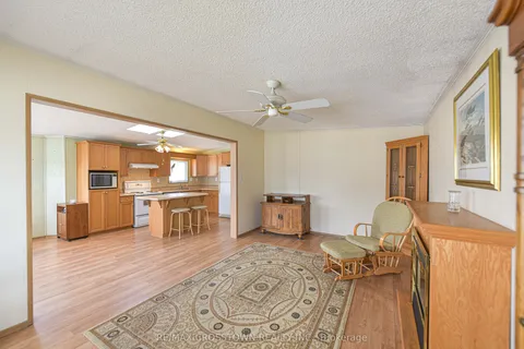 4101 Wesley Street, Severn, ON L3V 0V4