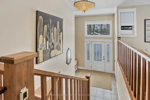 48 Tall Pines Drive, Tiny, ON L9M 0H4