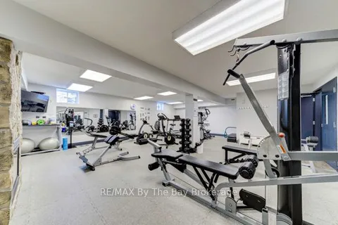 14 Surfside Crescent, Collingwood, ON L9Y 4Z8
