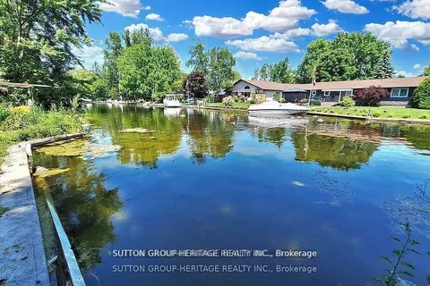 29 Lake Avenue, Ramara, ON L0K 1B0