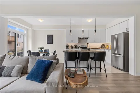 17 Bannister Road, Barrie, ON L9J 0L5