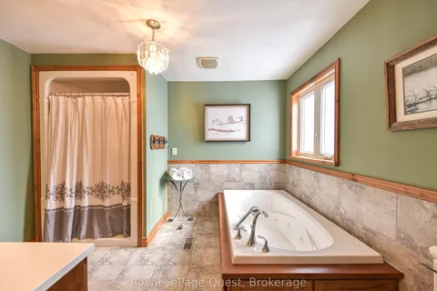 3012 Moynes Road, Severn, ON L0K 2B0