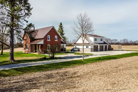 1153 Glengarry Landing Road, Springwater, ON L9X 1E1