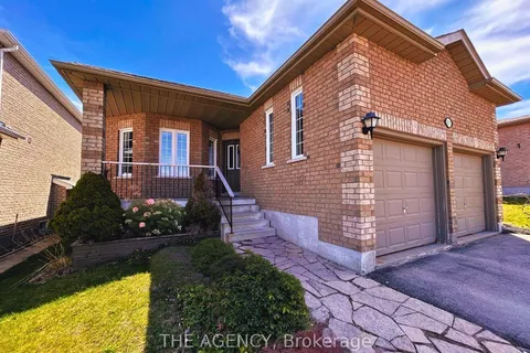 21 Silver Trail, Barrie, ON L4N 2S2