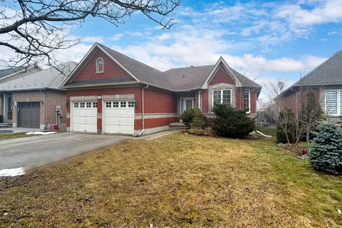 53 Brighton Road, Barrie, ON L4M 6S4