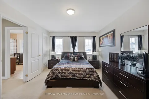 800 West Ridge Boulevard, Orillia, ON L3V 0A1