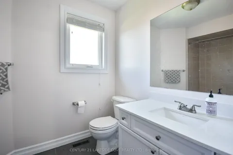 151 Raymond Crescent, Barrie, ON L4N 0X7