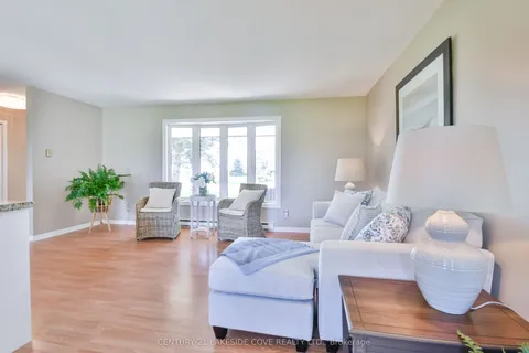 121 Bayshore Drive, Ramara, ON L0K 1B0