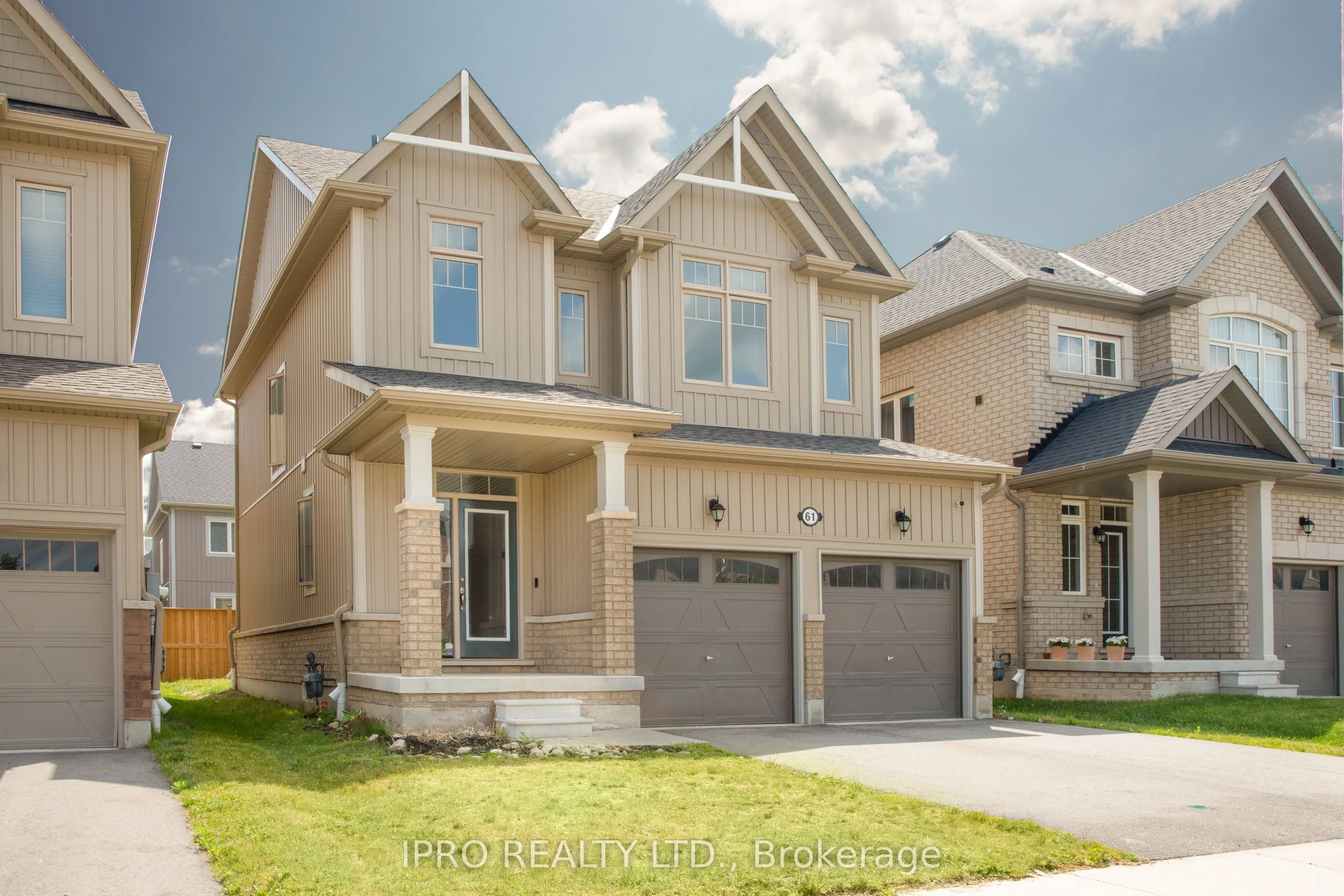 61 Portland Street, Collingwood, ON L9Y 2L3