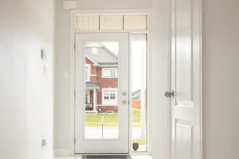 61 Portland Street, Collingwood, ON L9Y 2L3