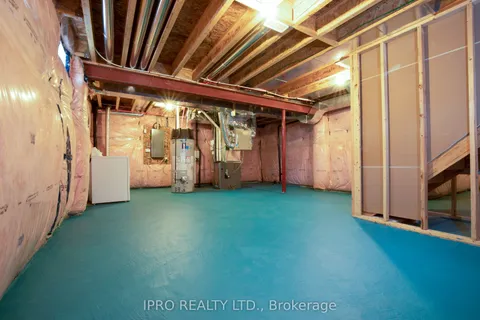 61 Portland Street, Collingwood, ON L9Y 2L3