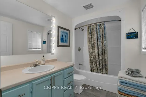20 Cathedral Pines Road, Oro-Medonte, ON L4M 4Y8