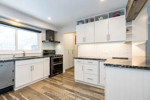 64 Heather Street, Barrie, ON L4N 4N1