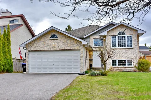 6 Dillon Drive, Collingwood, ON L9Y 4S3
