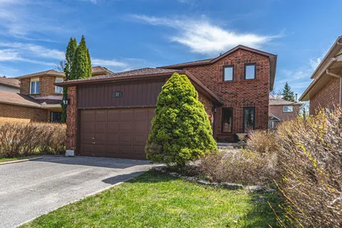 21 Cuthbert Street, Barrie, ON L4N 6X8