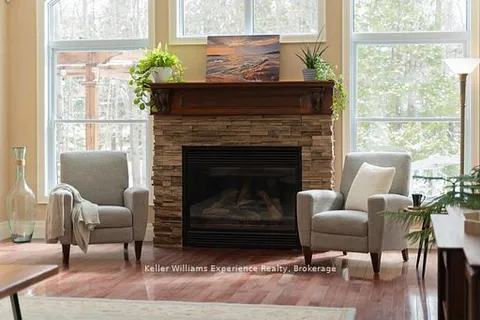 4043 Jilem Court, Severn, ON L3V 0E8