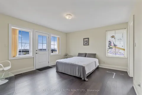 8 Morgan Drive, Oro-Medonte, ON L0K 1E0
